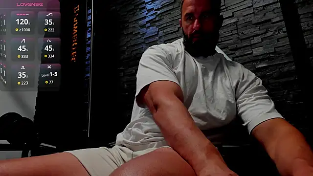 Snapshot of David_Big_Daddy chatting on July 23, 7:45 pm David Big Daddy online show from July 23, 7:45 pm