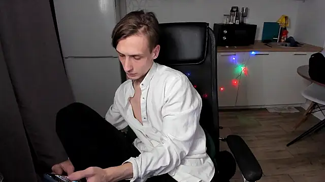 Rick Reed online show from January 16, 1:20 am