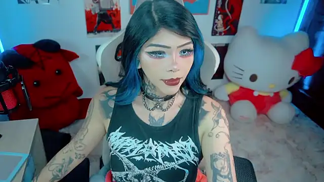 Snapshot of Deadly_Doll chatting on April 30, 8:48 pm Deadly Doll online show from April 30, 8:48 pm