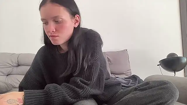 Snapshot of mariemelissah chatting on January 14, 9:15 am mariemelissah online show from January 14, 9:15 am