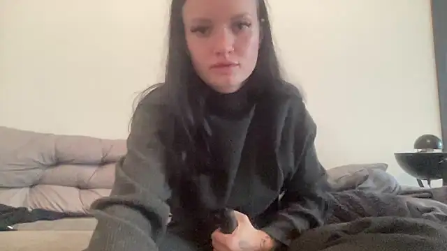 Snapshot of mariemelissah chatting on February 6, 10:07 am mariemelissah online show from February 6, 10:07 am