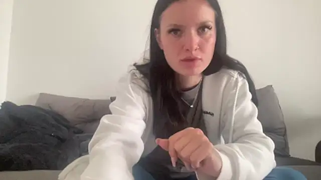 Snapshot of mariemelissah chatting on February 11, 11:15 am mariemelissah online show from February 11, 11:15 am