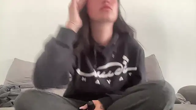 Snapshot of mariemelissah chatting on February 28, 11:11 am mariemelissah online show from February 28, 11:11 am