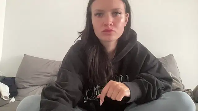 Snapshot of mariemelissah chatting on March 2, 11:06 am mariemelissah online show from March 2, 11:06 am