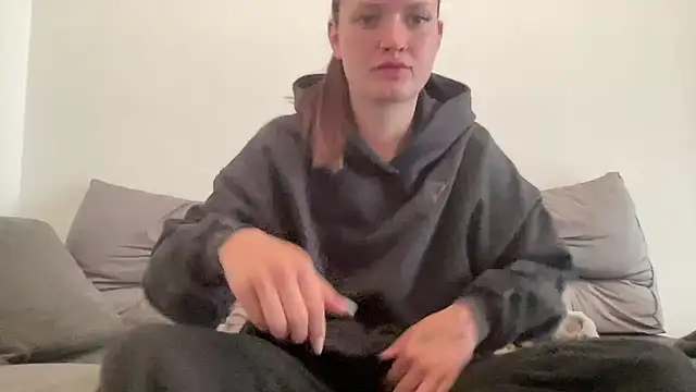 Snapshot of mariemelissah chatting on March 14, 8:42 am mariemelissah online show from March 14, 8:42 am