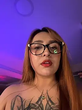 vanesaa blake online show from December 19, 3:35 am