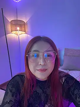 Snapshot of vanesaa_blake chatting on July 29, 3:15 am vanesaa blake online show from July 29, 3:15 am