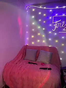 Sweet freya1 online show from May 3, 2:06 am