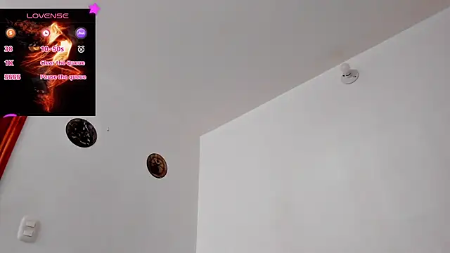 Snapshot of Aron_Baylor chatting on November 16, 9:42 pm Aron Baylor online show from November 16, 9:42 pm