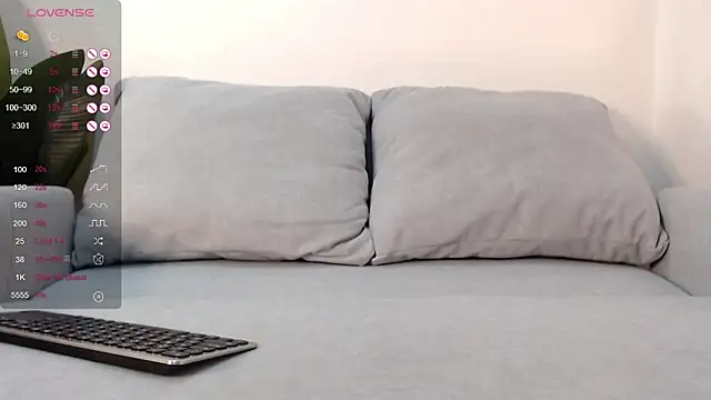 marthina thompsson online show from September 15, 4:18 pm