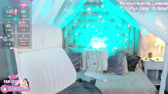 Snapshot of Ellie_Jhonson__ chatting on January 14, 1:38 pm Ellie Jhonson   online show from January 14, 1:38 pm