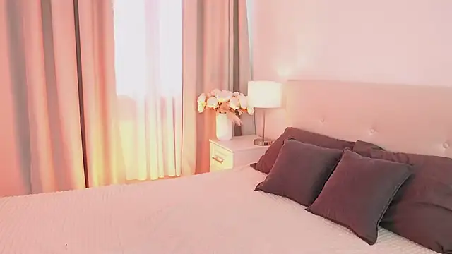 FiaMoor online show from February 3, 10:20 am