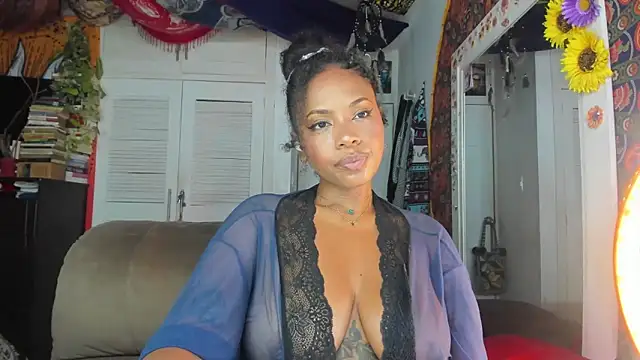 ElizaGrey  online show from January 12, 11:15 pm