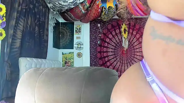 ElizaGrey  online show from March 4, 2:06 am