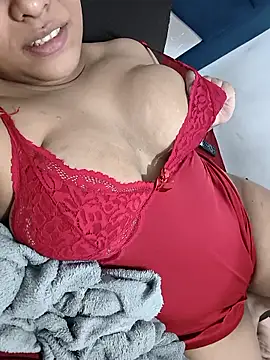 Donnababy online show from May 8, 10:48 pm