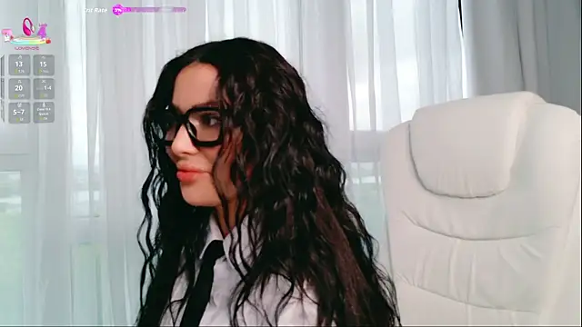 wowEva online show from September 11, 8:47 am