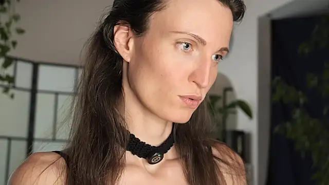 Snapshot of yulladao chatting on October 12, 5:12 pm yulladao online show from October 12, 5:12 pm