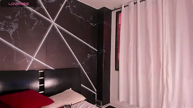  valeriiee  online show from February 6, 10:21 pm