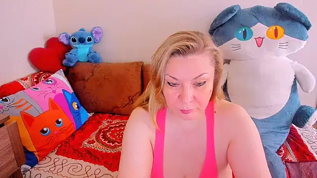 KerryBlareX online show from April 28, 10:42 am