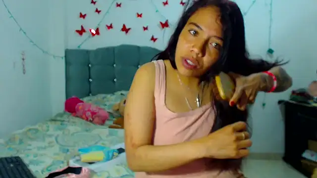 Snapshot of AmaraRoberts420 chatting on January 22, 3:29 pm AmaraRoberts420 online show from January 22, 3:29 pm