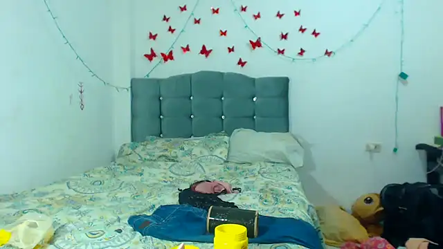 Snapshot of AmaraRoberts420 chatting on January 30, 2:47 pm AmaraRoberts420 online show from January 30, 2:47 pm