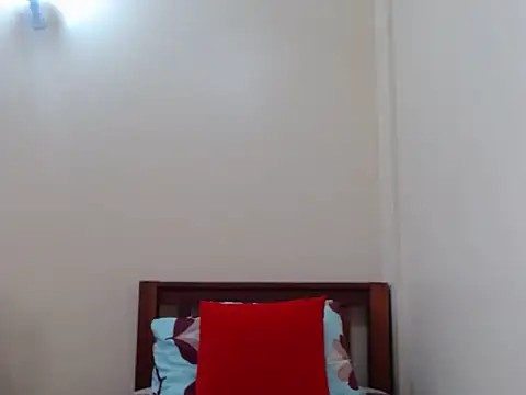 Snapshot of traper_1 chatting on May 8, 1:49 pm traper 1 online show from May 8, 1:49 pm