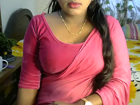 Snapshot of esita_1212 chatting on January 23, 4:09 am esita 1212 online show from January 23, 4:09 am