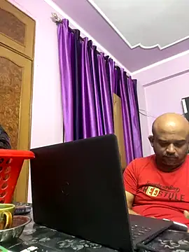 Dick 6inches online show from October 8, 1:42 pm