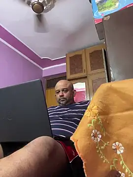 Dick 6inches online show from July 25, 8:01 am