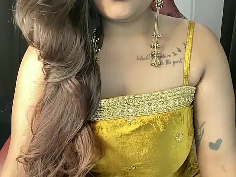 shanayaaa 1 online show from May 4, 6:59 pm