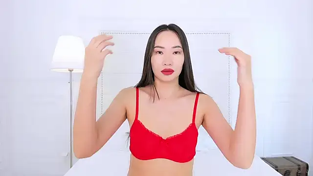 NaomiYuu online show from July 27, 1:34 am