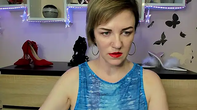 feliziaDesire online show from February 26, 11:52 am