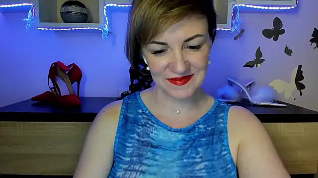 feliziaDesire online show from March 12, 2:56 pm