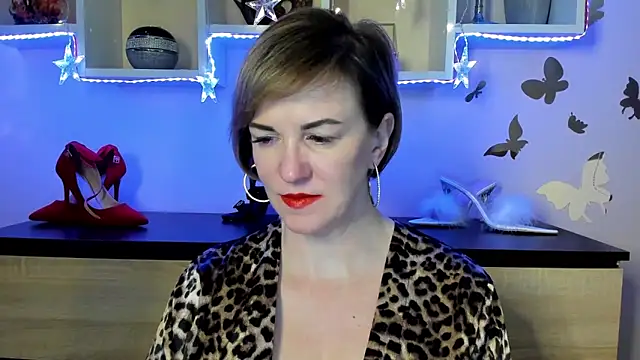 feliziaDesire online show from March 18, 2:25 am