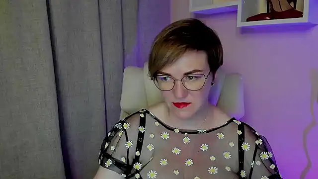 Snapshot of feliziaDesire chatting on June 30, 7:04 pm feliziaDesire online show from June 30, 7:04 pm
