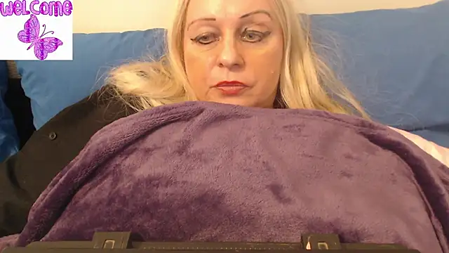 martachatte online show from March 14, 7:01 pm