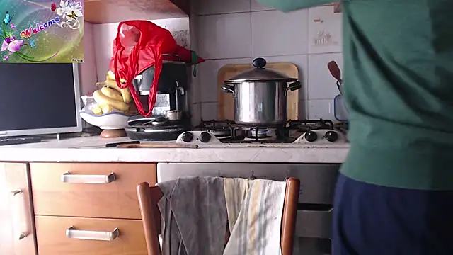 martachatte online show from October 24, 8:55 am