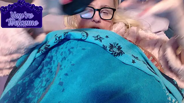 martachatte online show from March 4, 9:32 pm