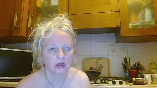 martachatte online show from July 26, 2:09 am