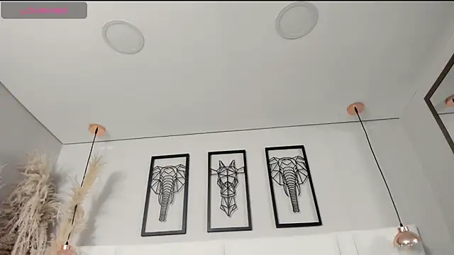 Rebeca jones online show from September 9, 12:26 pm