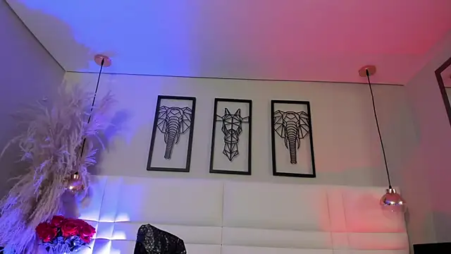 Rebeca jones online show from November 16, 12:55 pm