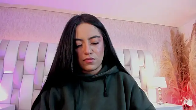 Rebeca jones online show from February 23, 12:24 pm