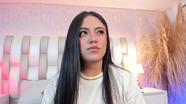 Rebeca jones online show from July 7, 1:15 pm