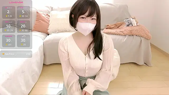 Snapshot of Ran_happy chatting on November 10, 1:37 am Ran happy online show from November 10, 1:37 am