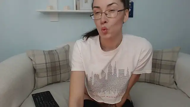 Sofi so online show from December 21, 9:38 am