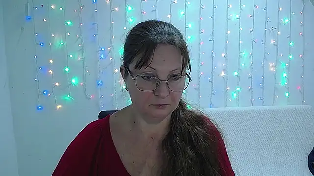 VanessaHotts online show from January 14, 3:15 pm