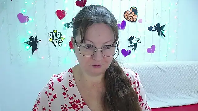VanessaHotts online show from January 31, 6:24 am