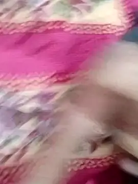 Snapshot of Sanny212 chatting on December 10, 4:27 pm Sanny212 online show from December 10, 4:27 pm