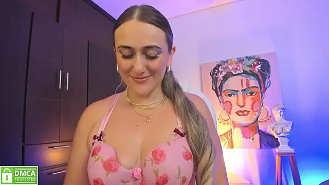 Snapshot of ELA_PS chatting on January 3, 11:35 am ELA PS online show from January 3, 11:35 am