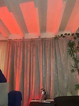 lonely shewolf online show from July 31, 4:06 pm